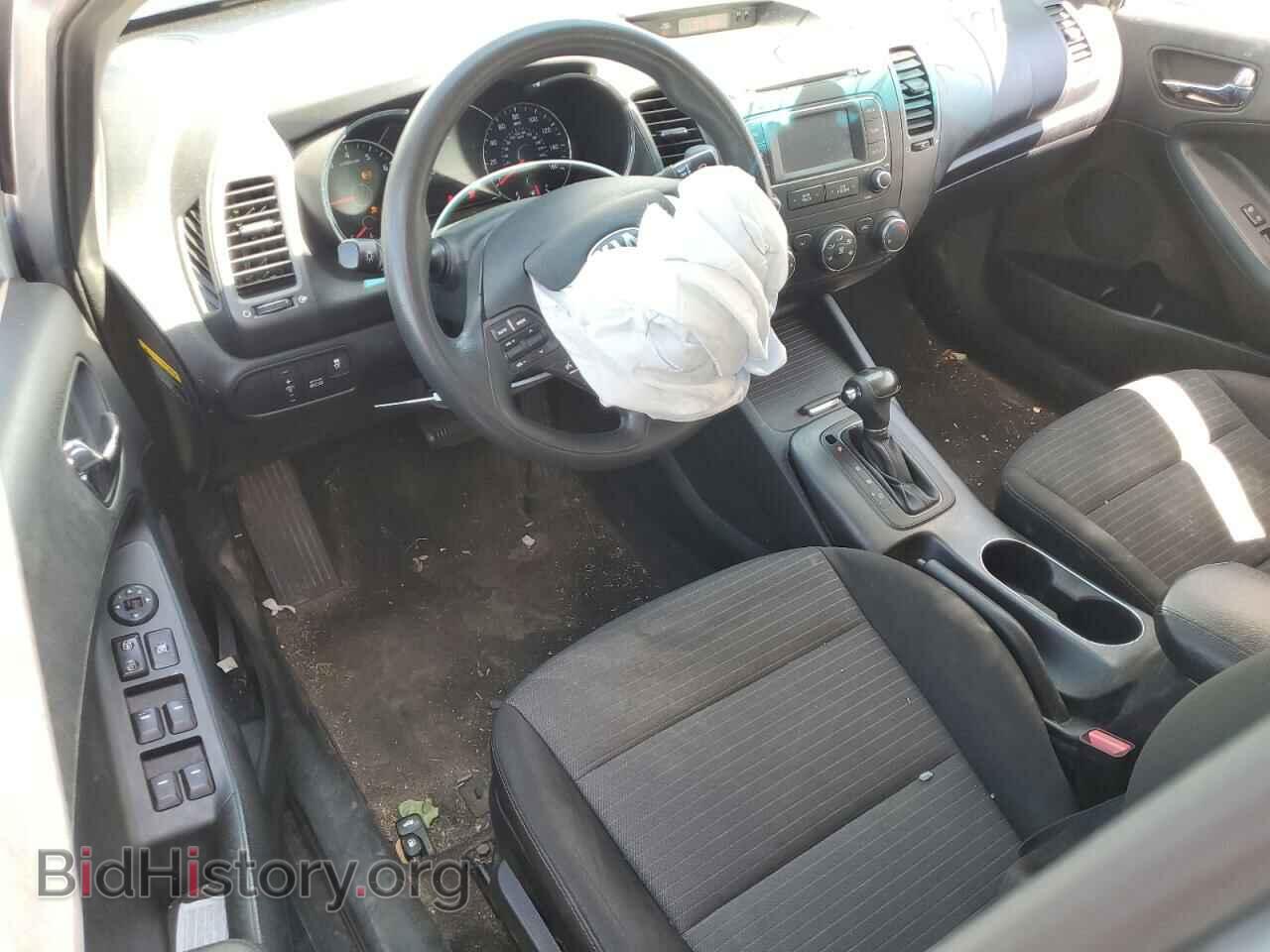 2016 KIA FORTE - VIN: KNAFX4A65G5558243 - Фото 8