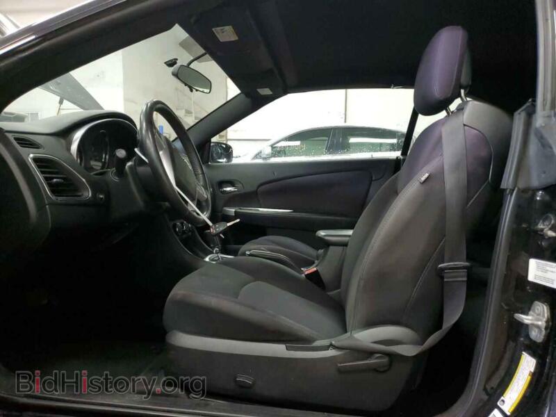 2013 Chrysler 200 (VIN 1C3BCBEG2DN659521) — фото 7 из 13