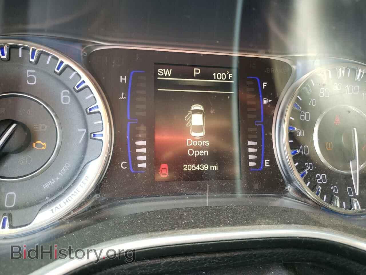 2016 CHRYSLER 200 - VIN: 1C3CCCAB0GN153274 - Photo 9