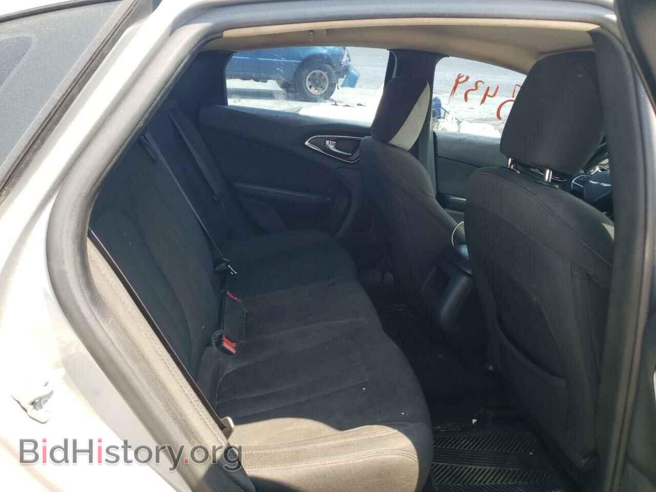 2016 CHRYSLER 200 - VIN: 1C3CCCAB0GN153274 - Photo 10