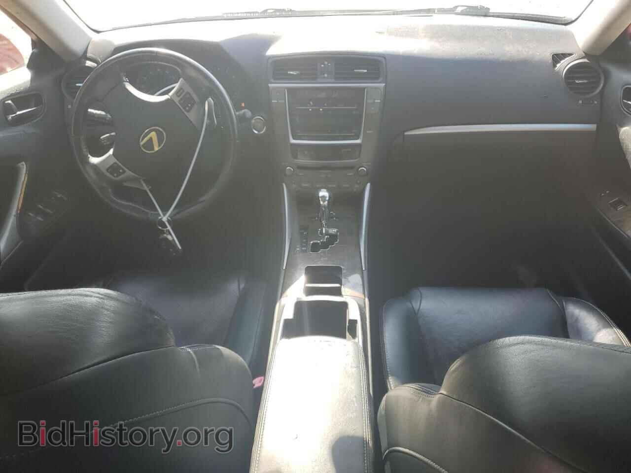 2011 LEXUS IS - VIN: JTHBF5C23B5146589 - Photo 8