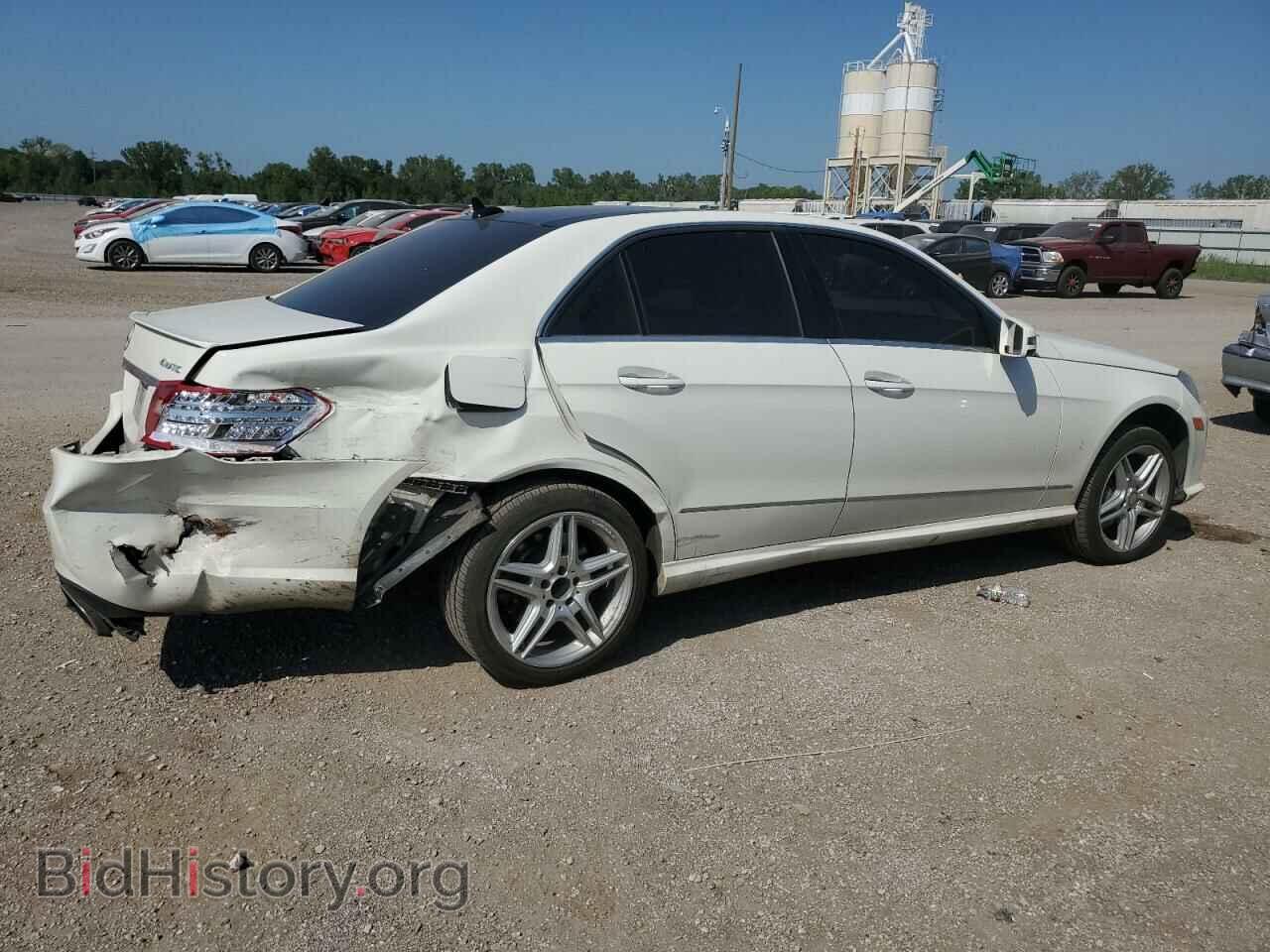 2011 MERCEDES-BENZ E-CLASS - VIN: WDDHF9AB4BA328627 - Фото 3