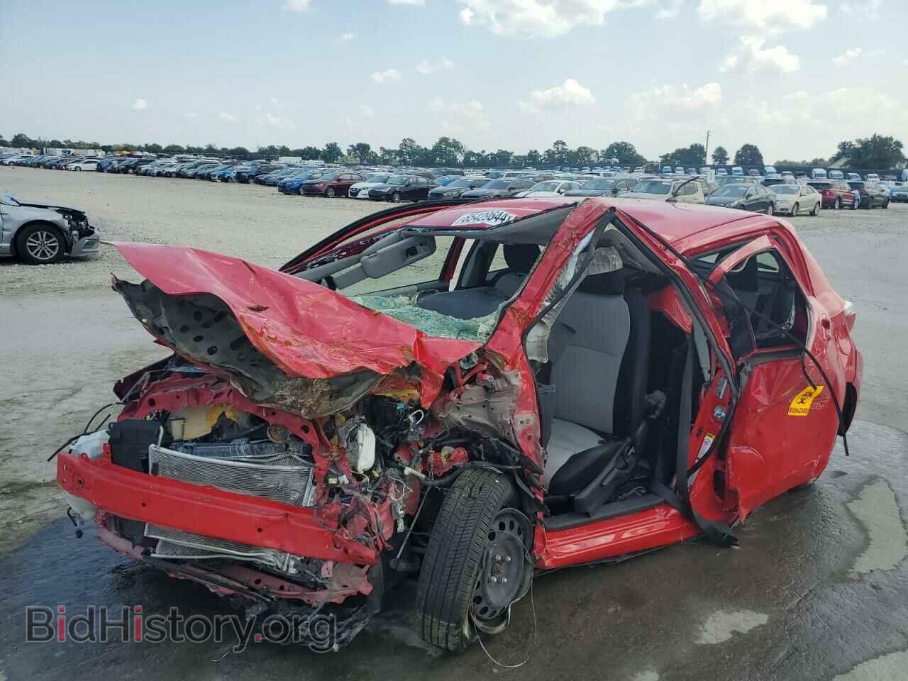 Фотография JTDKTUD30CD540702 - TOYOTA YARIS 2012