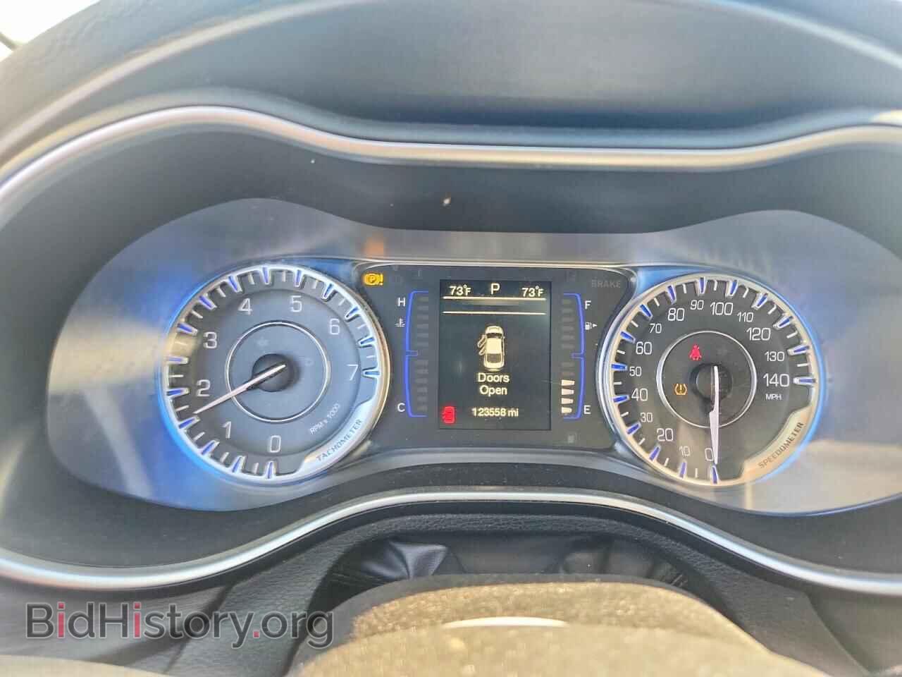 2015 CHRYSLER 200 - VIN: 1C3CCCAB6FN582143 - Photo 9