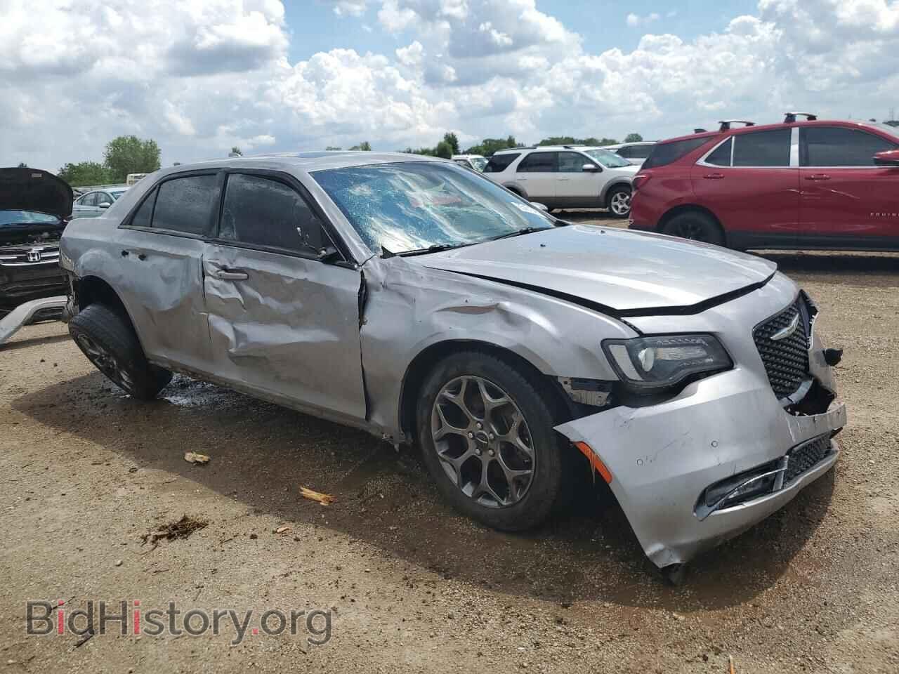 2017 CHRYSLER 300 - VIN: 2C3CCAGG2HH585821 - Фото 4