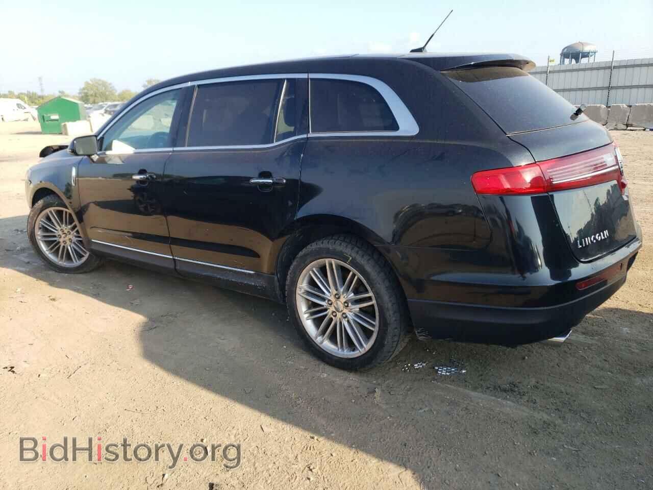 2015 LINCOLN MKT - VIN: 2LMHJ5AT3FBL04419 - Photo 2