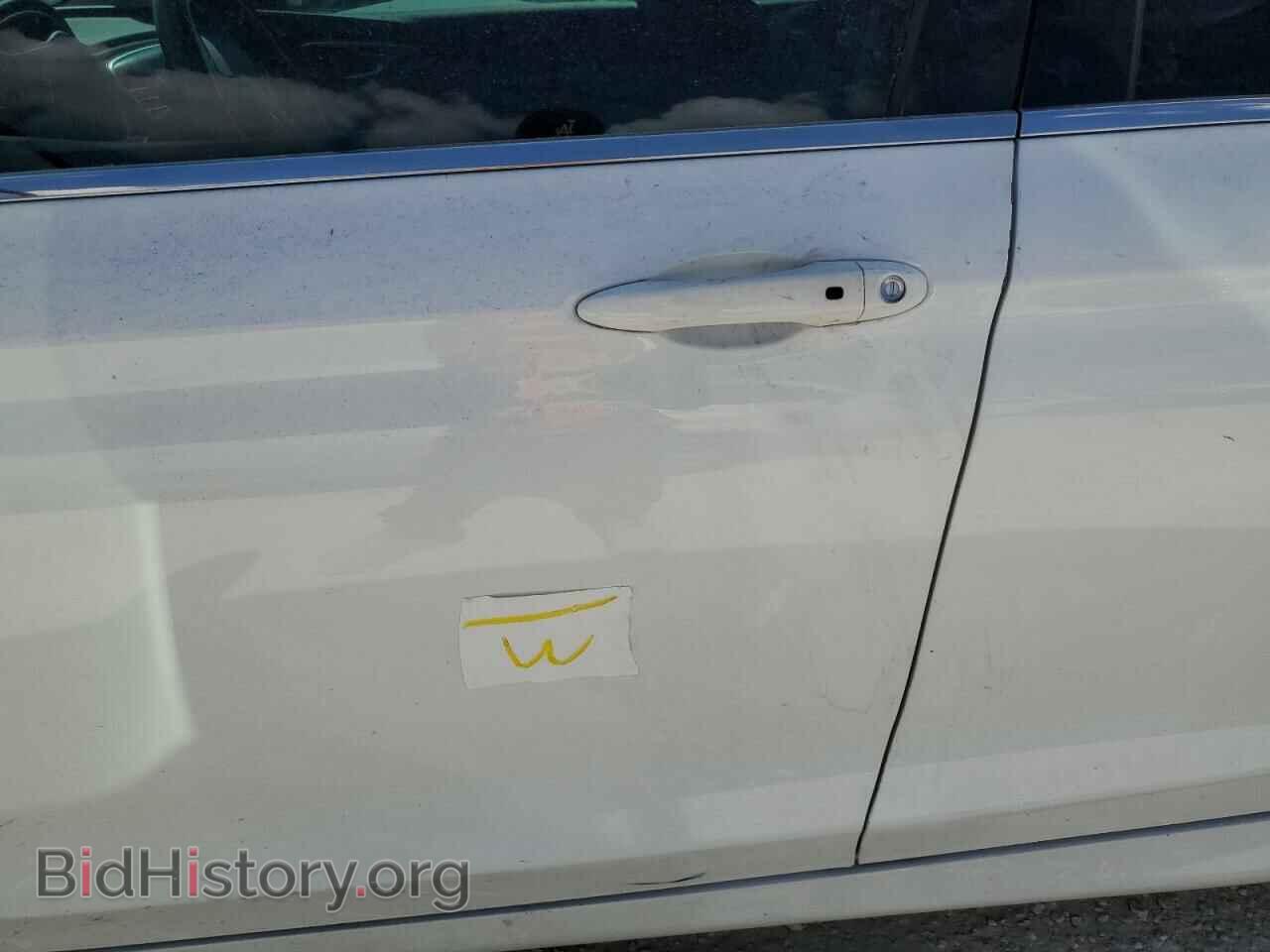 2016 CHRYSLER 200 - VIN: 1C3CCCAB0GN107797 - Фото 9