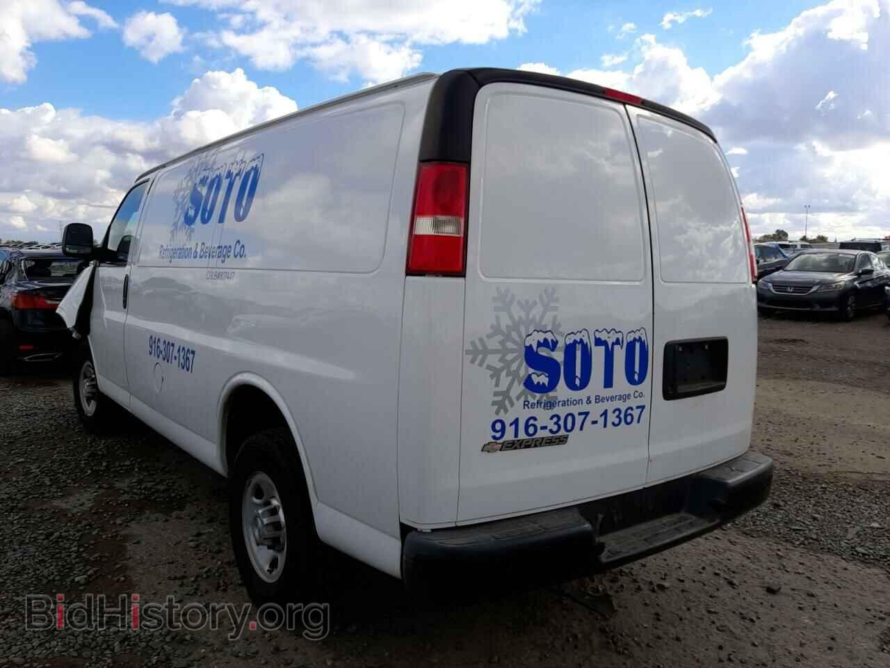 2015 CHEVROLET EXPRESS - VIN: 1GCWGFCF6F1276937 - Фото 3