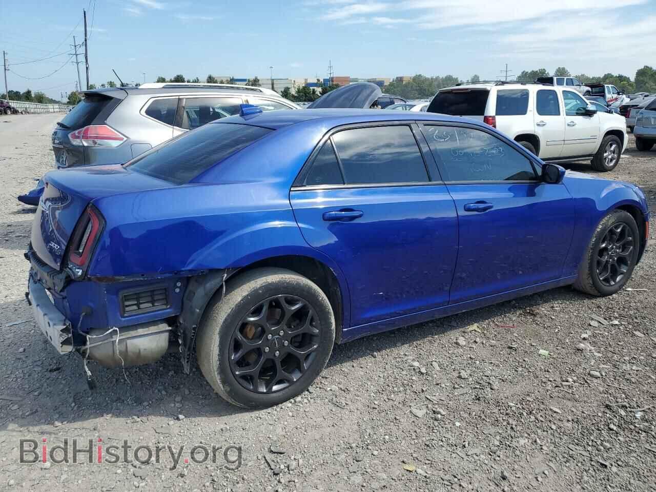 2019 CHRYSLER 300 - VIN: 2C3CCAGG7KH536864 - Фото 3