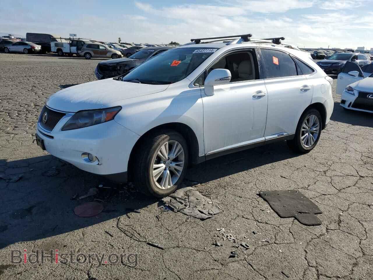 Фотография JTJBC1BA2B2036322 - LEXUS RX450 2011