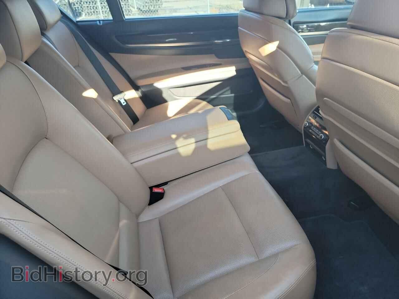 2012 BMW 7 SERIES - VIN: WBAKC8C58CC436004 - Фото 6