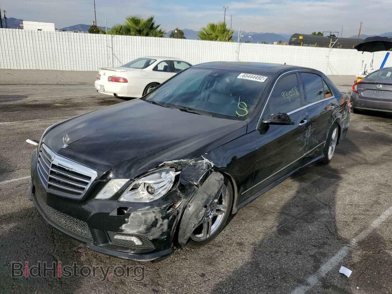 2011 MERCEDES-BENZ E-CLASS - VIN: WDDHF7CB9BA420897 - Фото 2