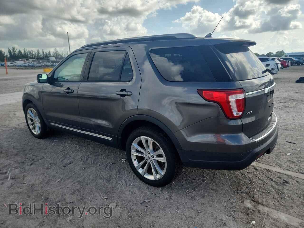 2018 FORD EXPLORER - VIN: 1FM5K7D88JGB26913 - Photo 2