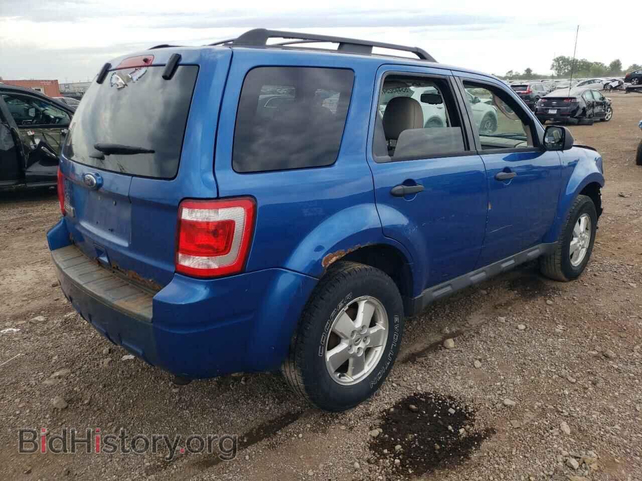 2011 FORD ESCAPE - VIN: 1FMCU9D73BKB61233 - Фото 3