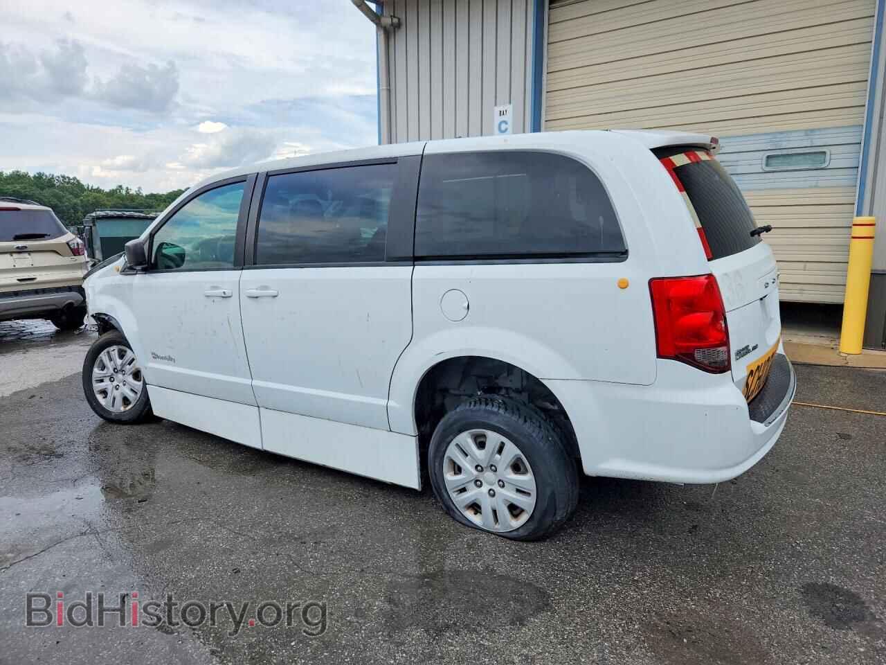 2018 DODGE CARAVAN - VIN: 2C7WDGBG2JR141003 - Photo 2