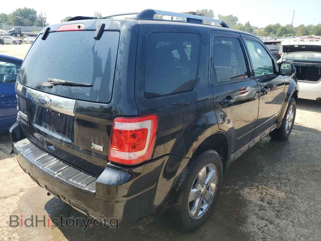 2011 FORD ESCAPE - VIN: 1FMCU0EG7BKB12336 - Фото 3