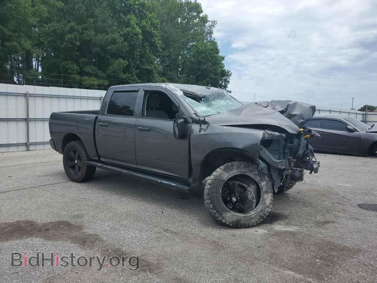 2017 RAM 1500 - VIN: 3C6RR7KT0HG608063 - Photo 4