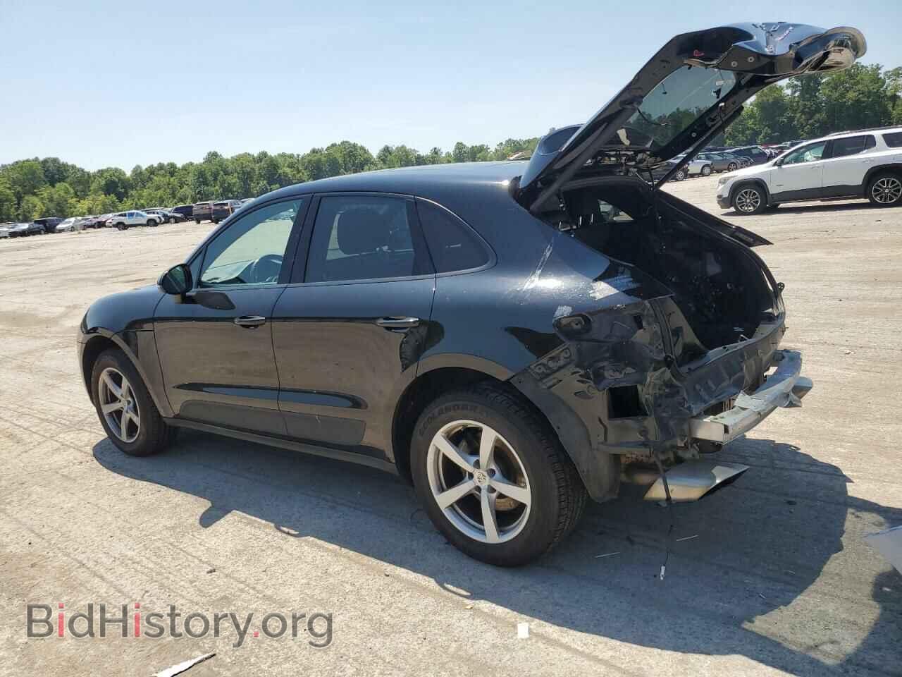 2017 PORSCHE MACAN - VIN: WP1AA2A51HLB02455 - Photo 2