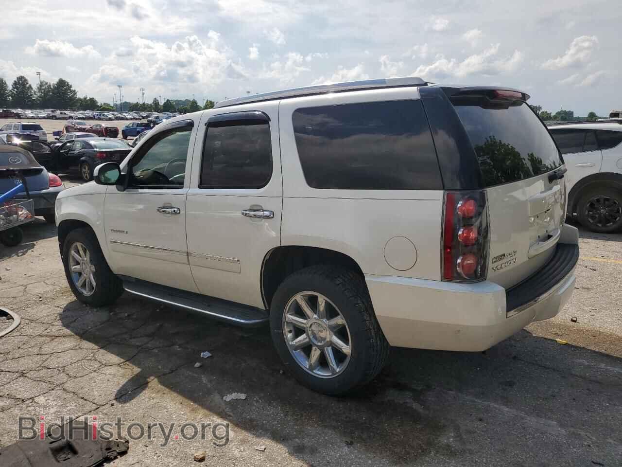 2010 GMC YUKON - VIN: 1GKUKEEF6AR253296 - Фото 2