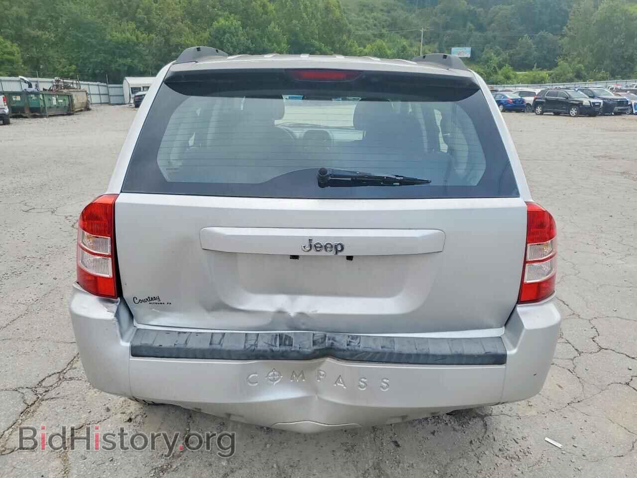 2010 JEEP COMPASS - VIN: 1J4NT4FB6AD589704 - Фото 6