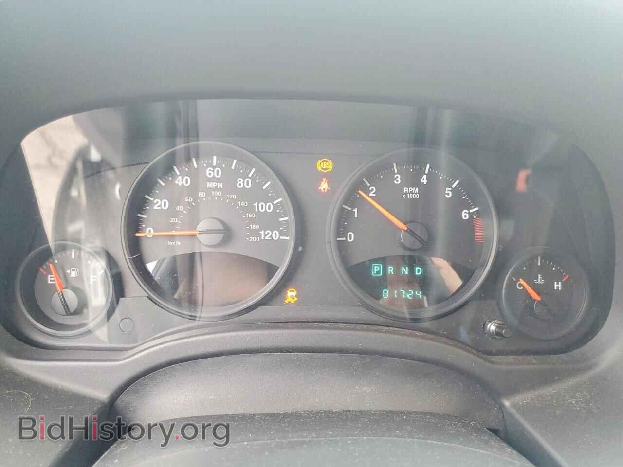 2010 JEEP COMPASS - VIN: 1J4NT4FB6AD589704 - Фото 9