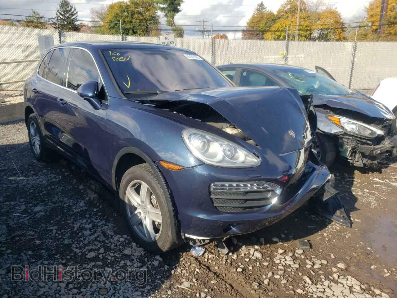 Фотография WP1AB2A23CLA43498 - PORSCHE CAYENNE 2012