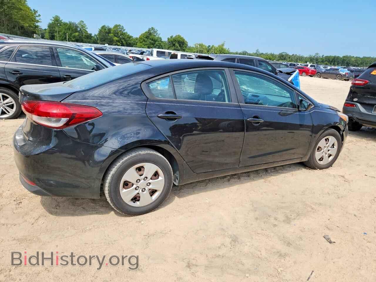 2017 KIA FORTE - VIN: 3KPFK4A77HE006808 - Photo 3