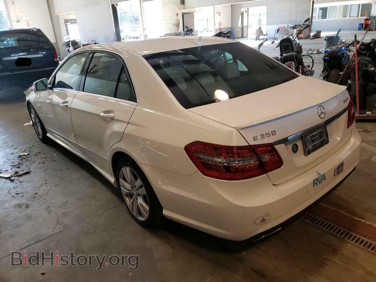 2012 MERCEDES-BENZ E-CLASS - VIN: WDDHF2EB2CA522320 - Фото 3