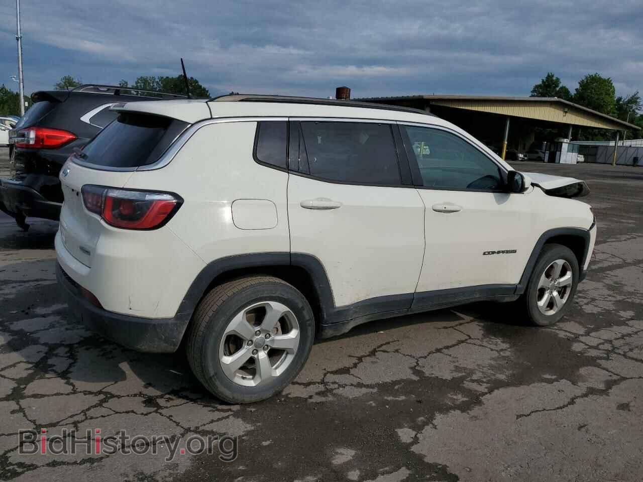2017 JEEP COMPASS - VIN: 3C4NJDBB9HT674848 - Фото 3