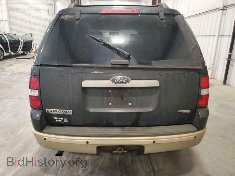 2006 Ford EXPLORER (VIN 1FMEU74E46UA82076) — фото 6 из 13