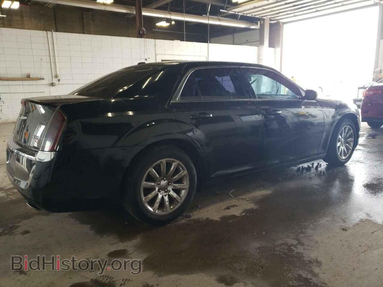 2013 CHRYSLER 300 - VIN: 2C3CCAAG0DH588686 - Фото 3