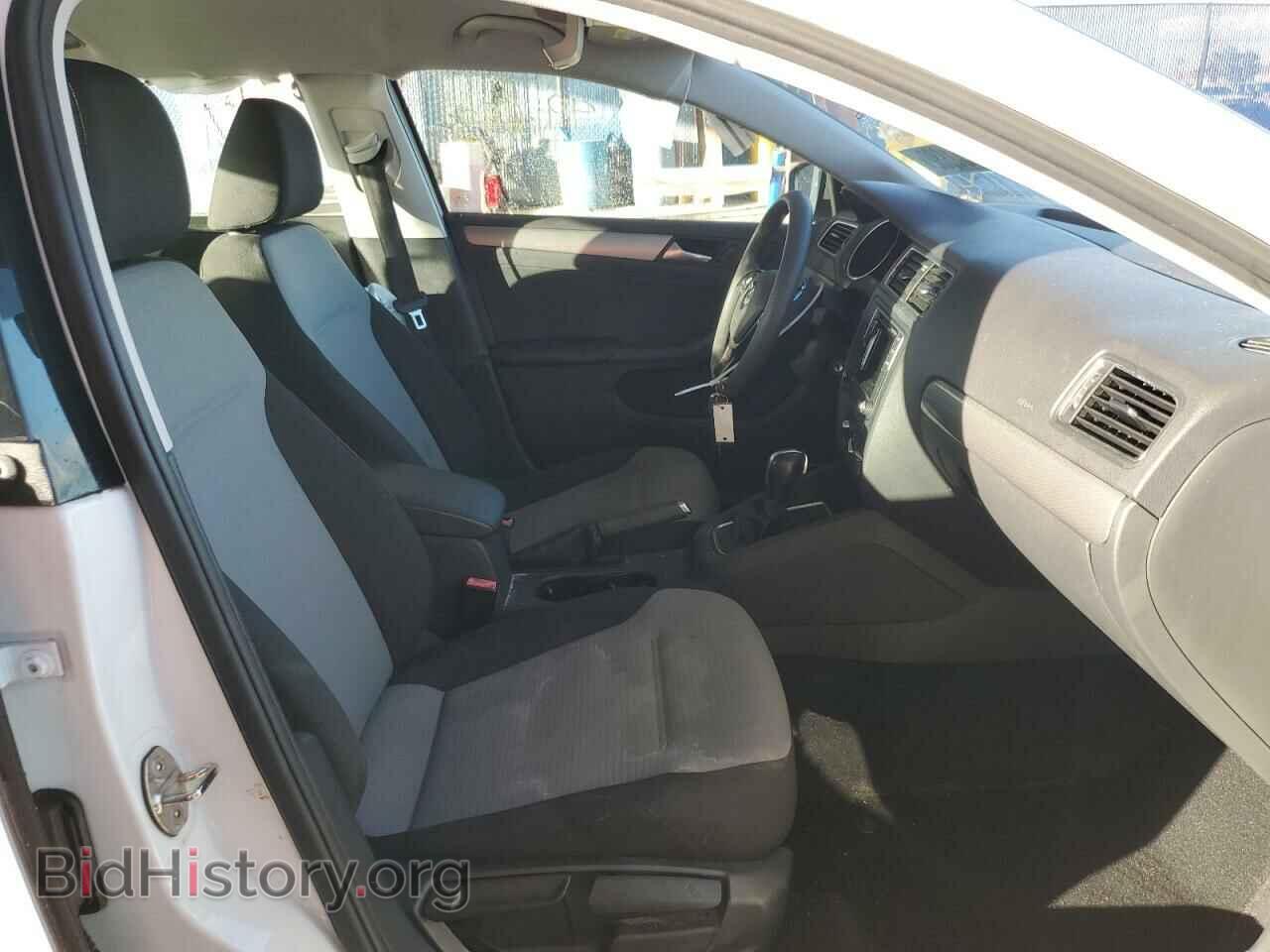 2017 VOLKSWAGEN JETTA - VIN: 3VW2B7AJ0HM294802 - Фото 5