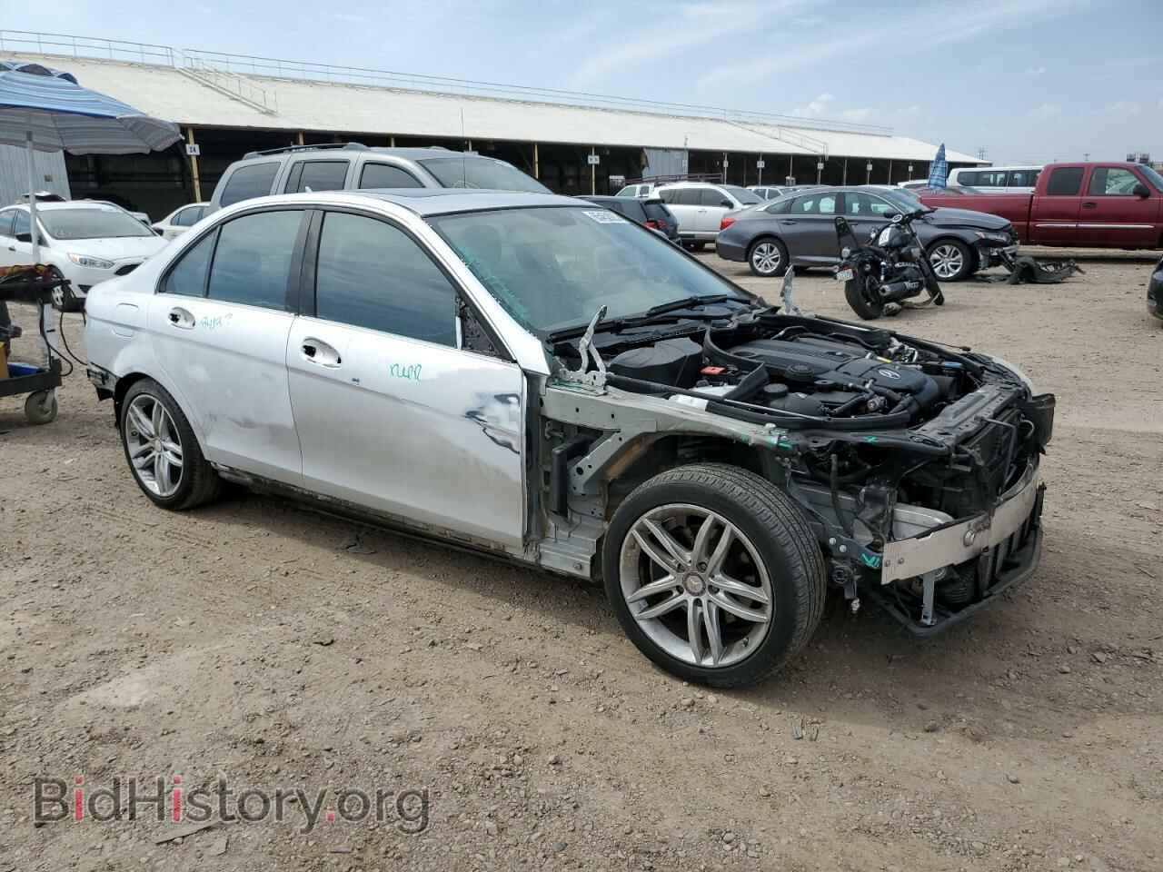2012 MERCEDES-BENZ C-CLASS - VIN: WDDGF4HB2CA618208 - Фото 4