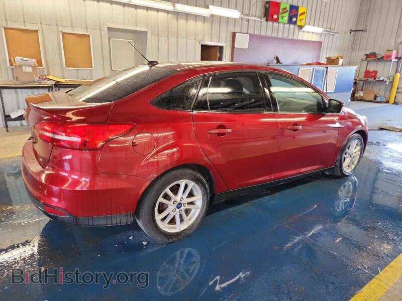2017 Ford FOCUS (VIN 1FADP3F27HL320827) — photo 3 of 12
