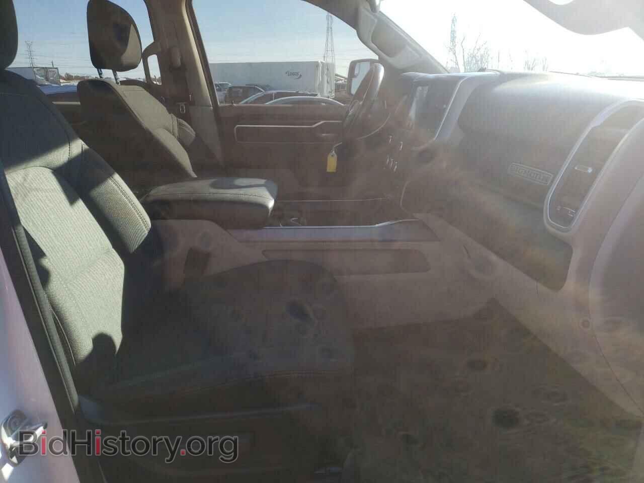 2020 RAM 1500 - VIN: 1C6SRFFT9LN241573 - Фото 5