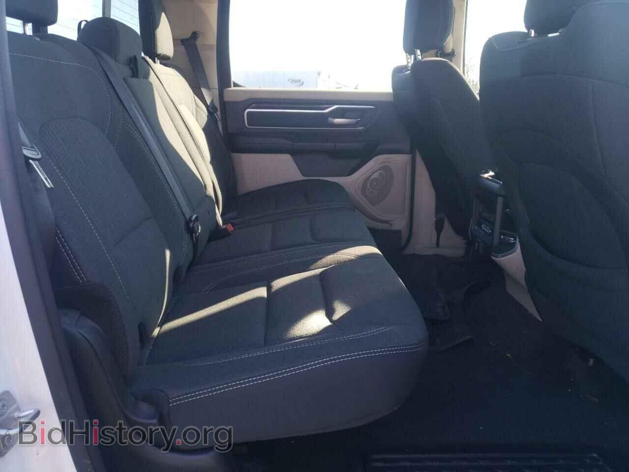 2020 RAM 1500 - VIN: 1C6SRFFT9LN241573 - Фото 9
