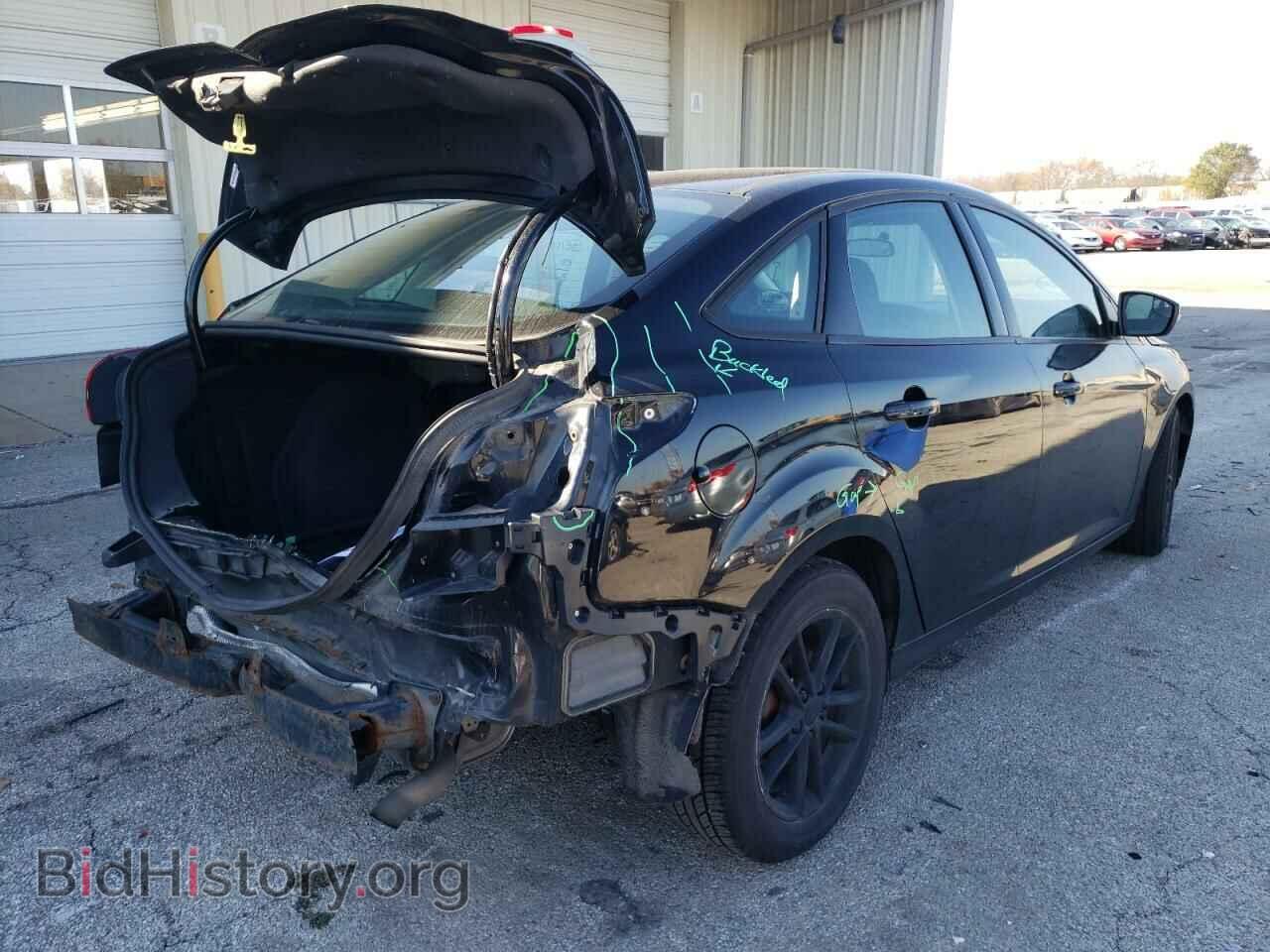 2016 FORD FOCUS - VIN: 1FADP3F22GL324783 - Photo 4