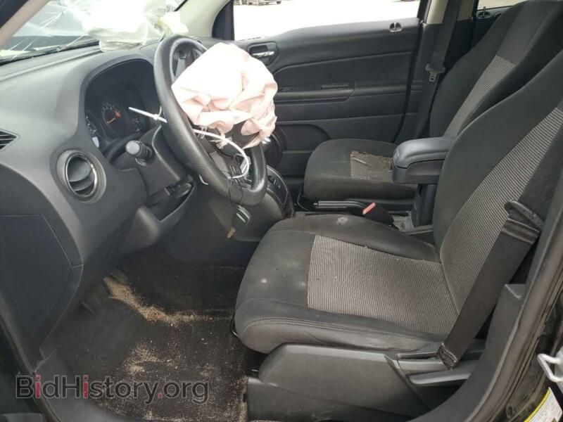 2014 Jeep COMPASS (VIN 1C4NJDBB8ED828659) — photo 7 of 12