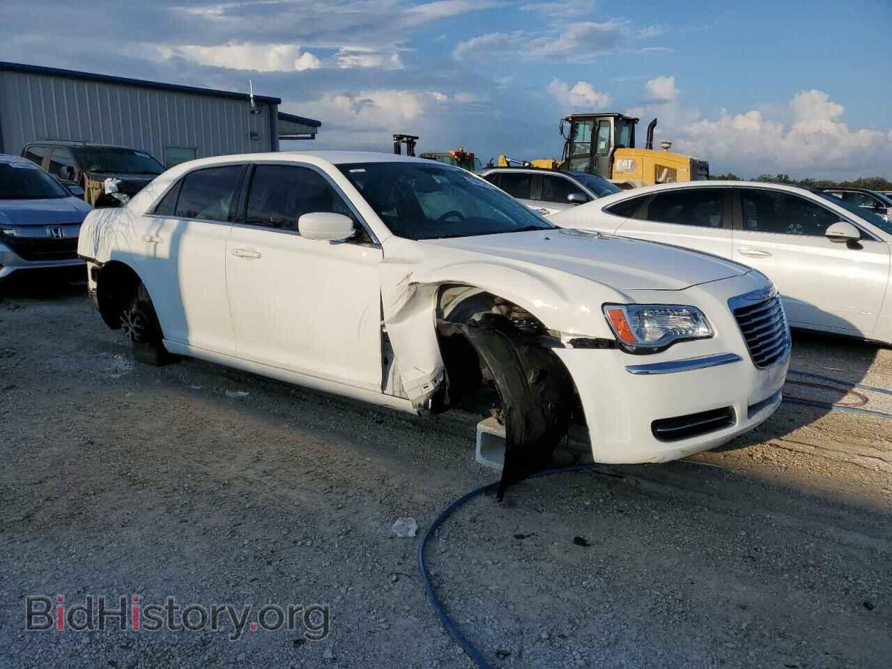 2014 CHRYSLER 300 - VIN: 2C3CCAAG5EH160257 - Фото 4