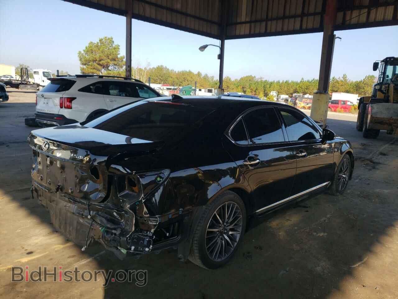 2015 LEXUS LS460 - VIN: JTHBL5EF1F5133595 - Photo 4