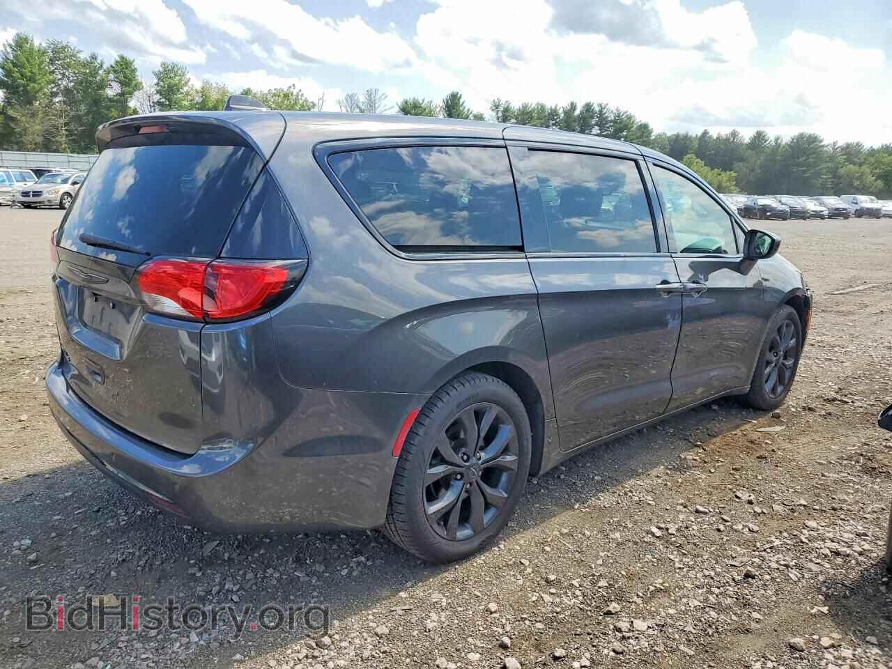 2019 CHRYSLER PACIFICA - VIN: 2C4RC1FG9KR666663 - Фото 3