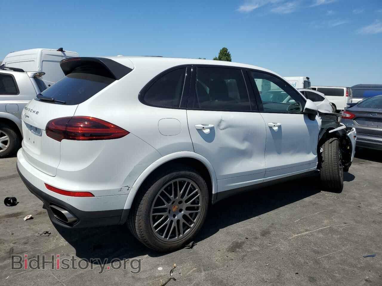 2017 PORSCHE CAYENNE - VIN: WP1AA2A27HKA82871 - Фото 3