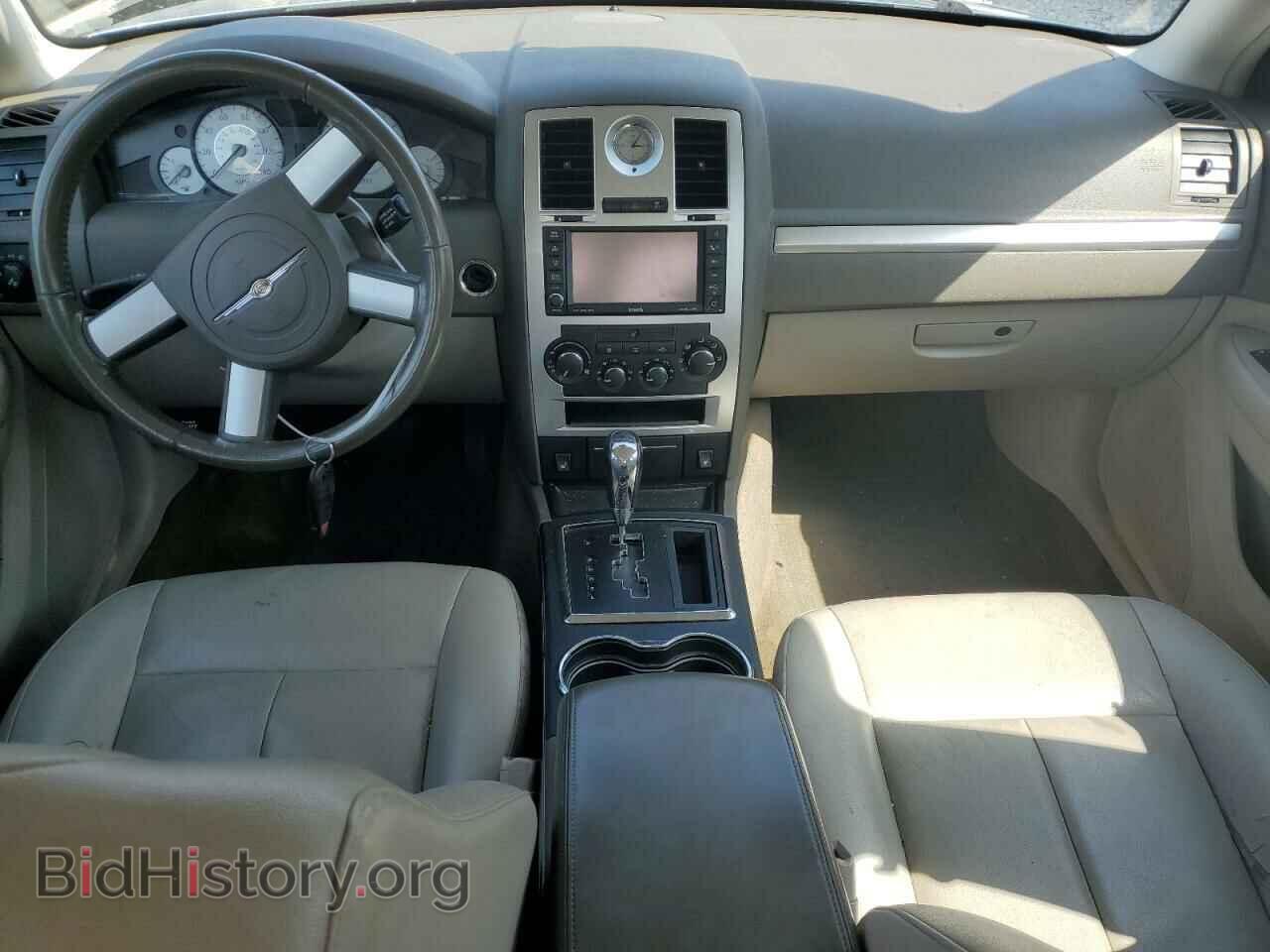 2009 CHRYSLER 300 - VIN: 2C3LA53V09H577445 - Фото 8