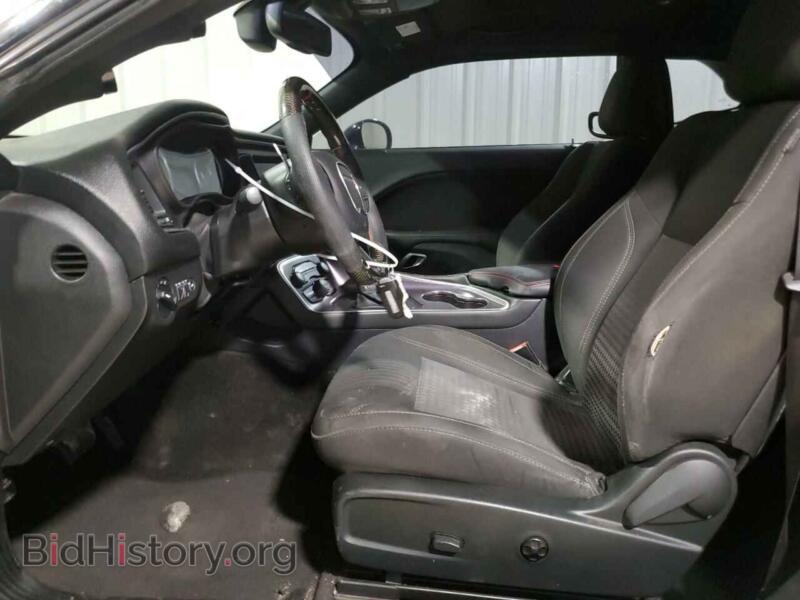 2015 Dodge CHALLENGER (VIN 2C3CDZAT4FH888307) — photo 7 of 12