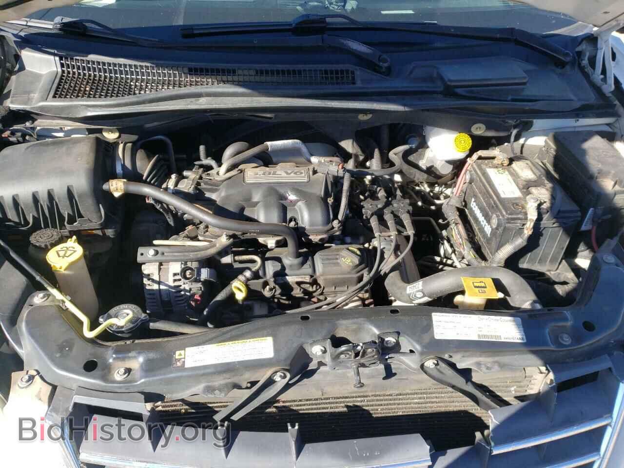 2008 CHRYSLER MINIVAN - VIN: 2A8HR54PX8R694302 - Фото 7