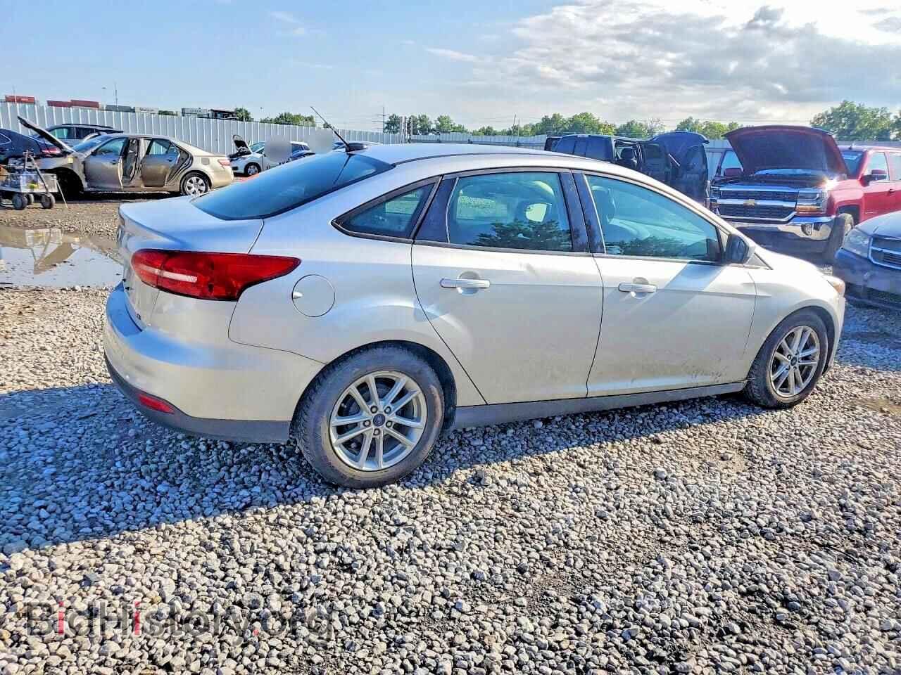 2018 FORD FOCUS - VIN: 1FADP3F26JL218232 - Фото 3