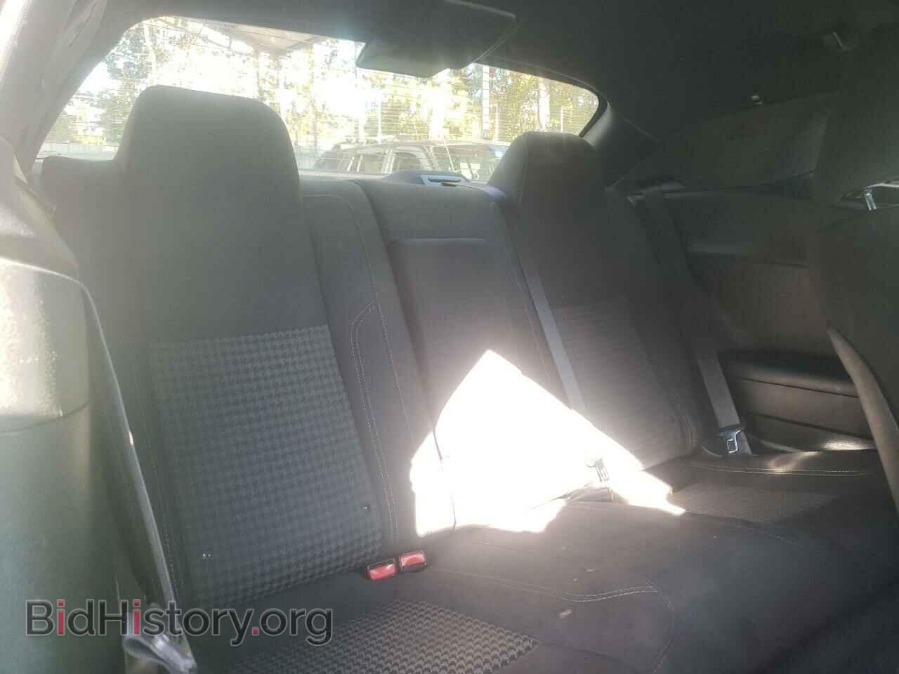 2018 DODGE CHALLENGER - VIN: 2C3CDZAG4JH172325 - Фото 6