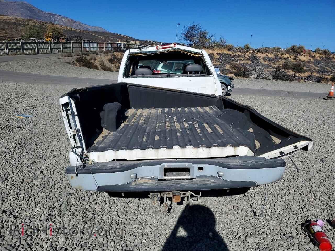 2005 GMC SIERRA - VIN: 1GTHK39255E229593 - Фото 6