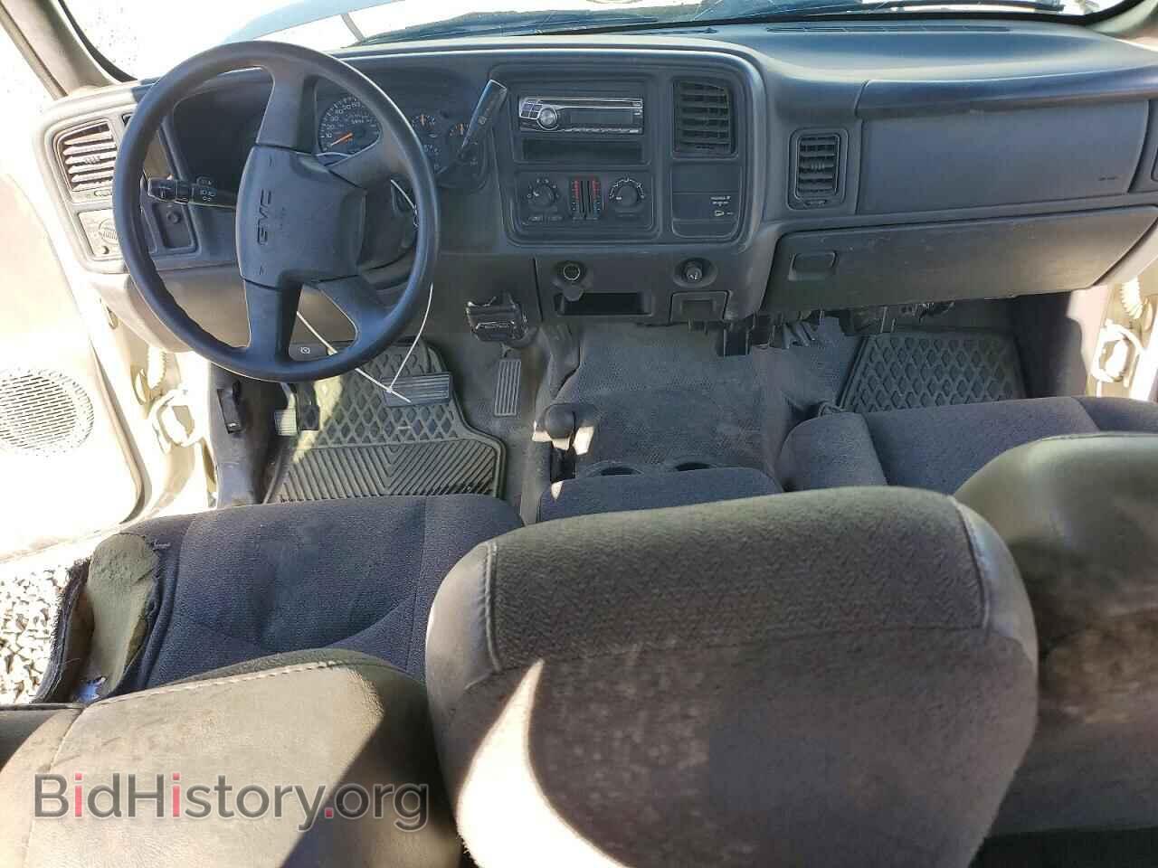 2005 GMC SIERRA - VIN: 1GTHK39255E229593 - Фото 8