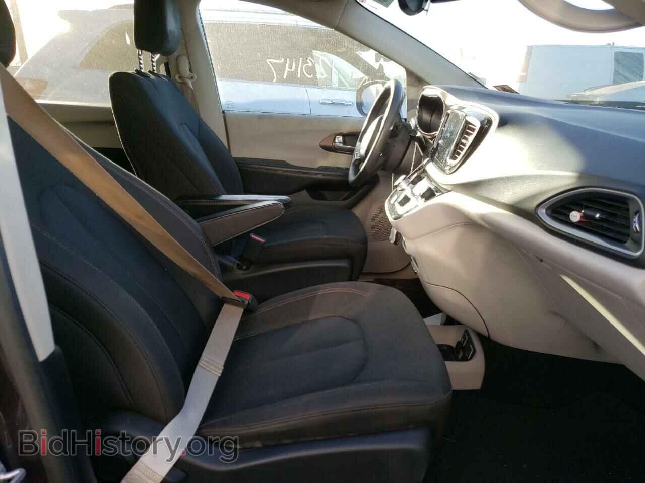 2017 CHRYSLER PACIFICA - VIN: 2C4RC1DG5HR592640 - Photo 5